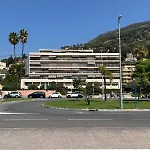 - Piscine Et Vue Sur Le Port Casa de Férias *