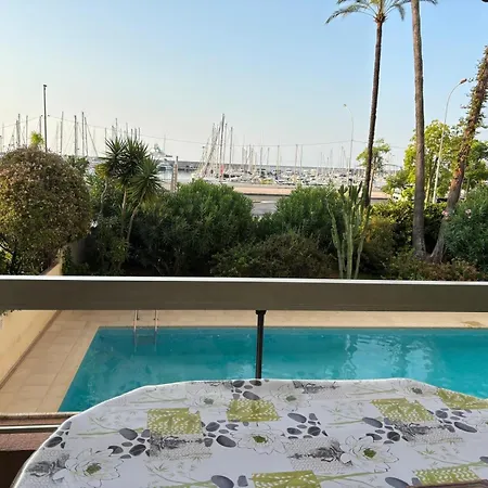 - Piscine Et Vue Sur Le Port *