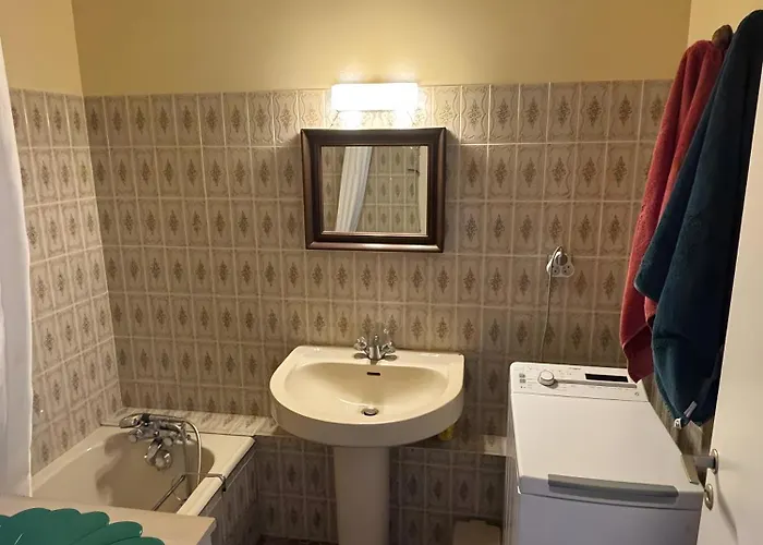 - Piscine Et Vue Sur Le Port 芒通